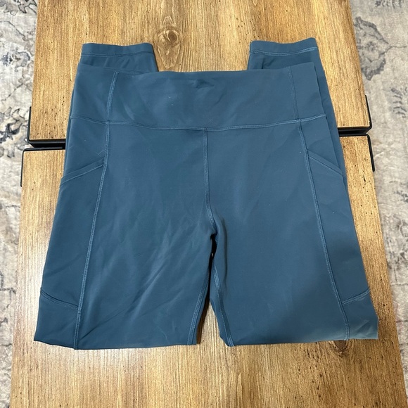 In movement Mach blue 25” sz10 - Picture 2 of 4